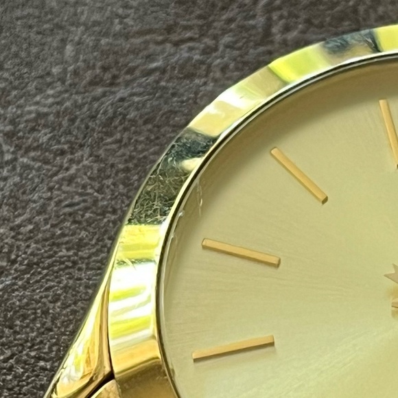 Michael Kors Slim Runway Gold-Tone Stainless Steel Watch. MK3179 - Picture 3 of 4